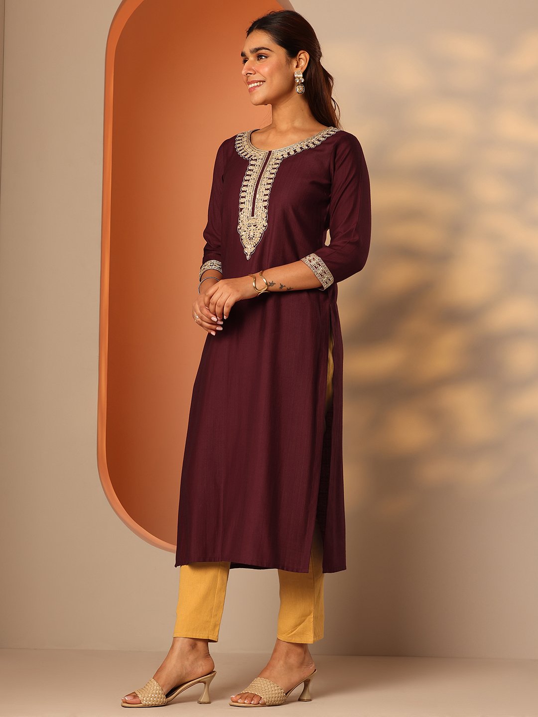 Maroon Yoke Design Silk Blend Straight Kurta