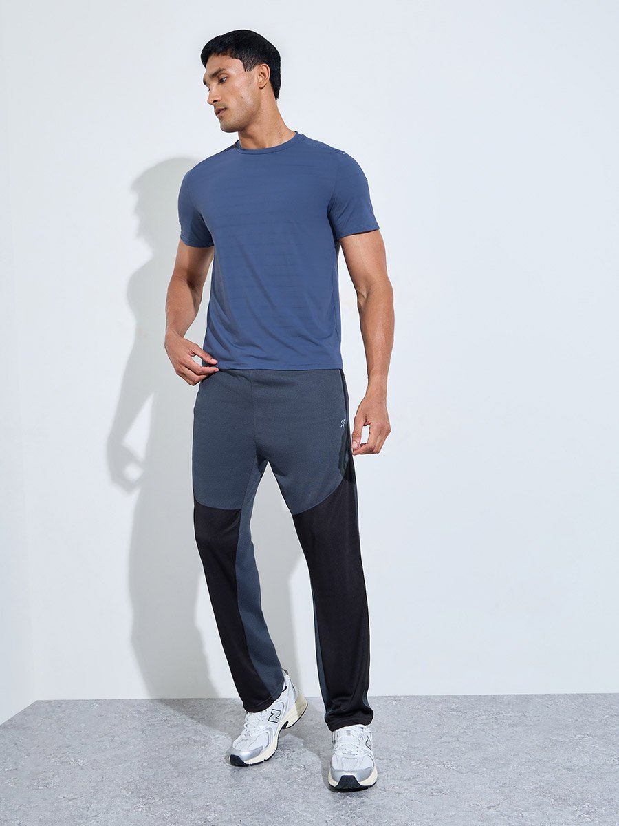 Men Regular Fit Training Joggers