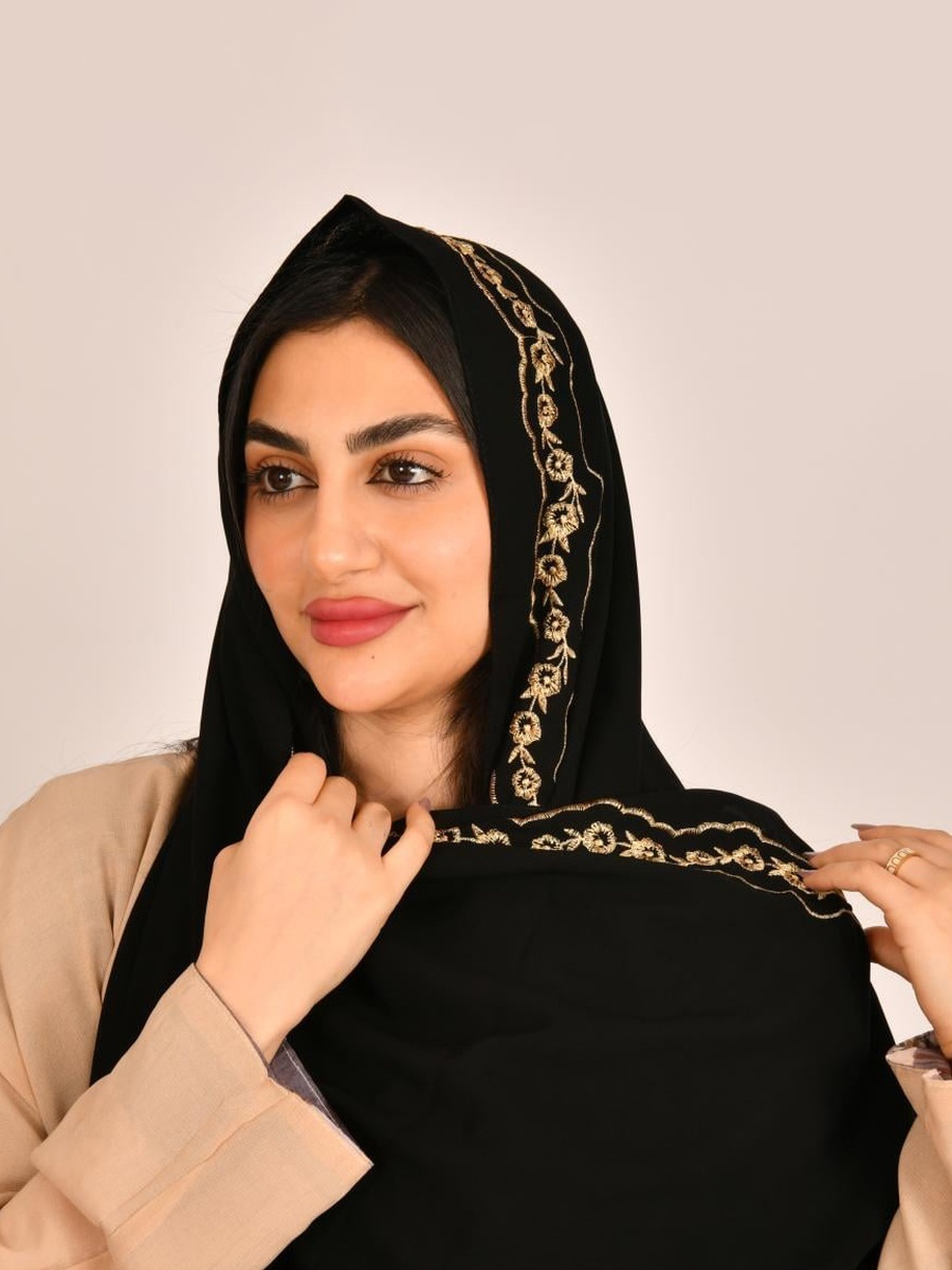 Embroidered Trim Hijab