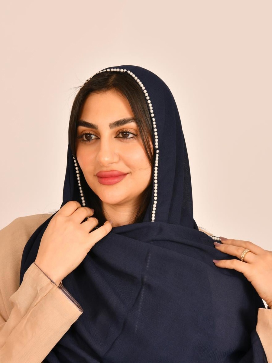 Faux Pearl Edge Embellished Hijab