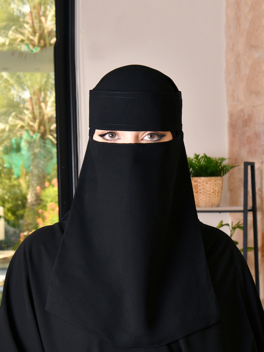 Solid Niqab with Tie-Closure