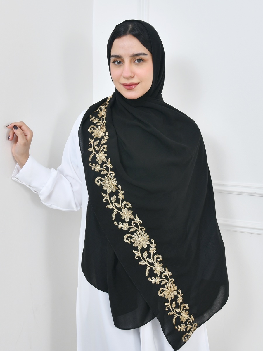 حجاب بتطريز أزهار