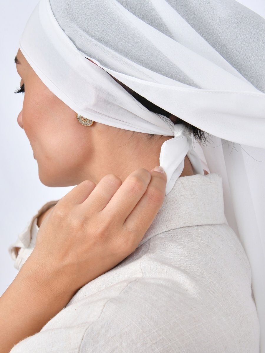 Chiffon Hijab with Tie Closure