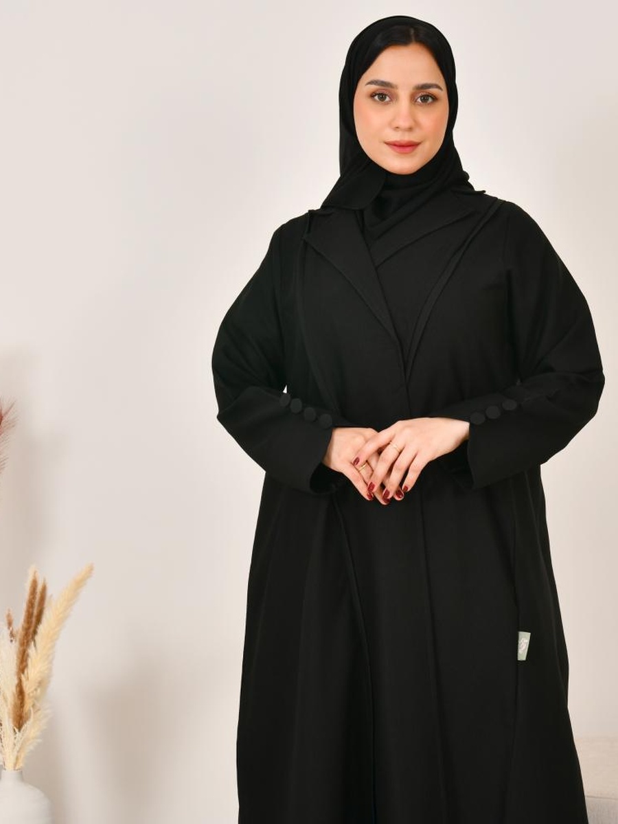 عباية بياقة - أسود