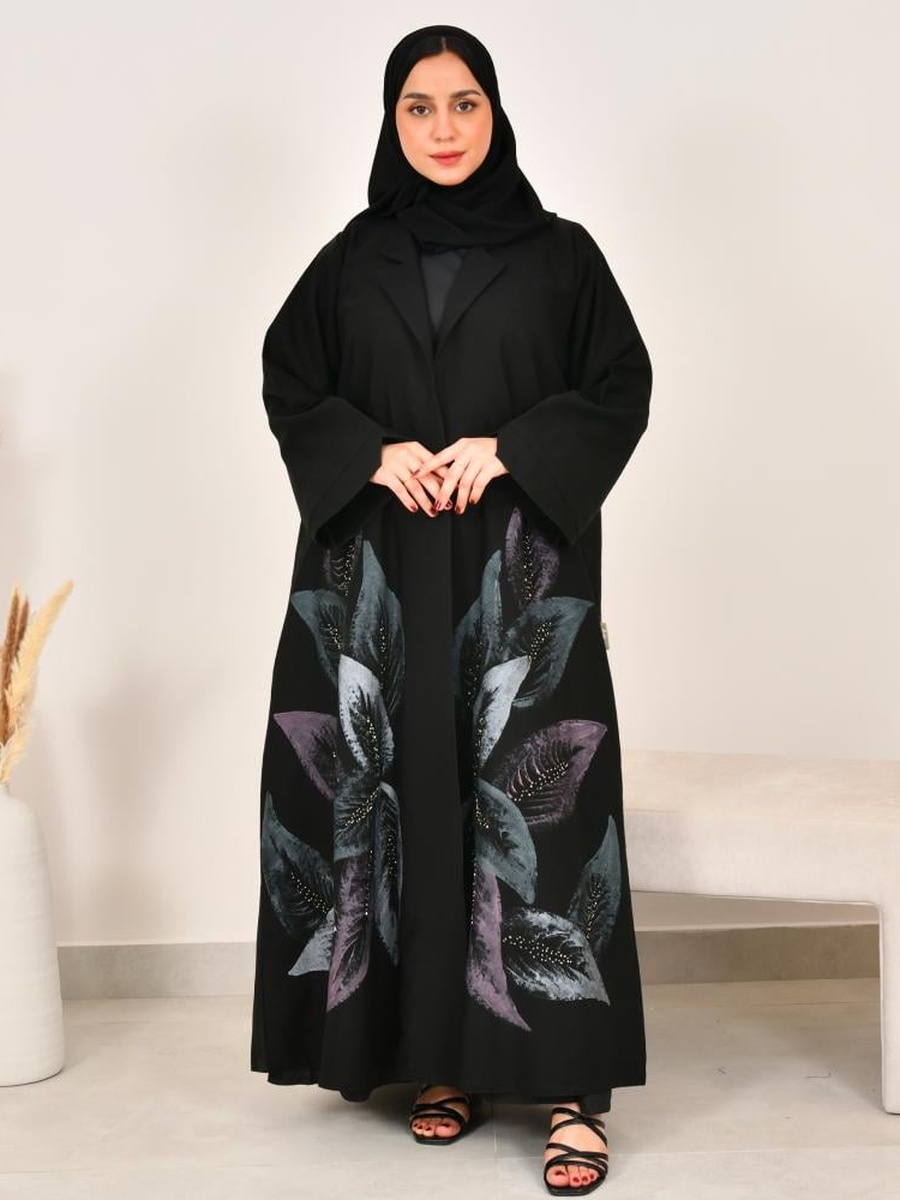 عباية واسعة بطبعة بارزة - أسود