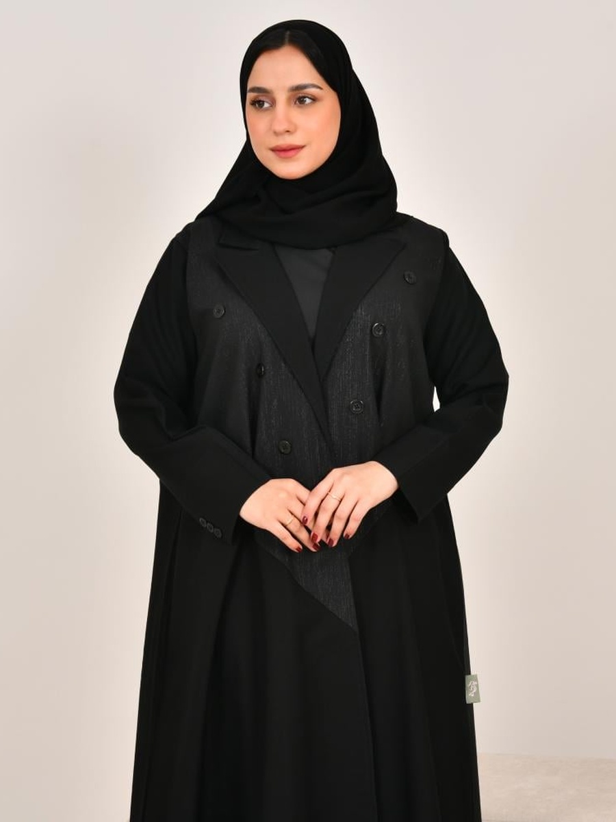 عباية بتصميم بليزر وأزرار - أسود
