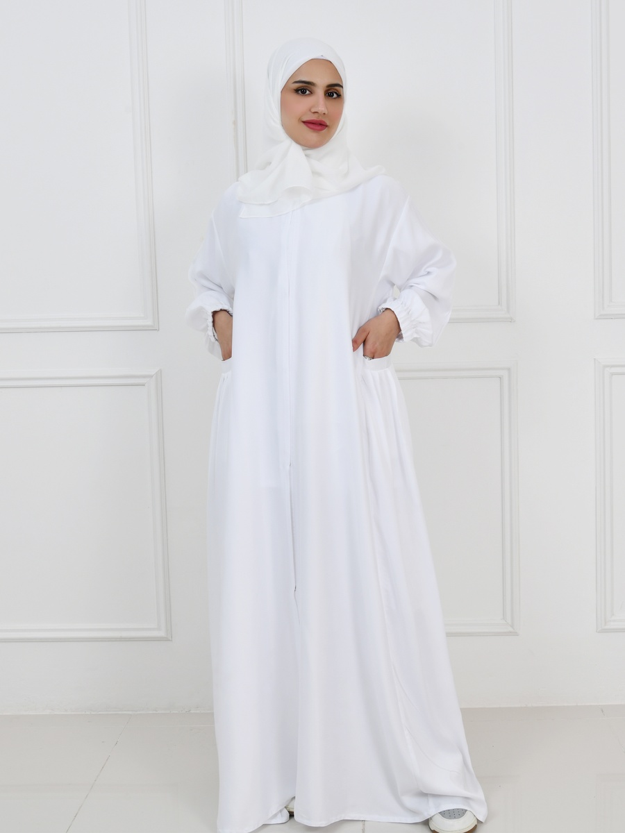 White Hajj abaya with Snap Closure
