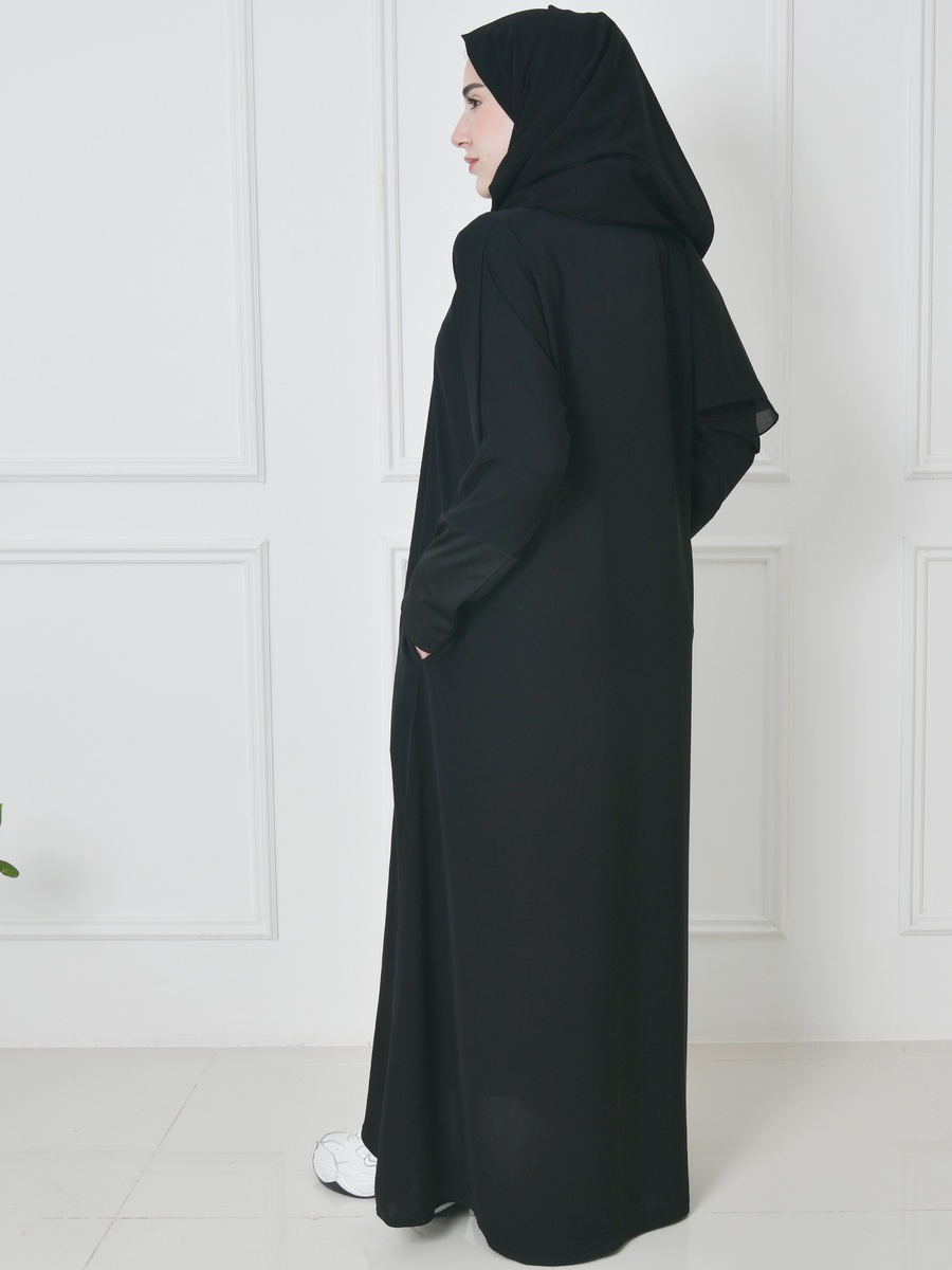 عباية سادة مع حجاب ثابت