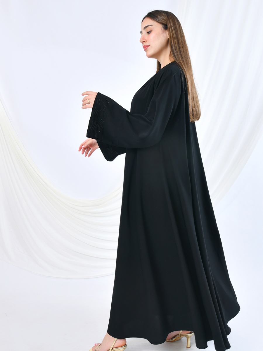Black Luxurious Flared Abaya