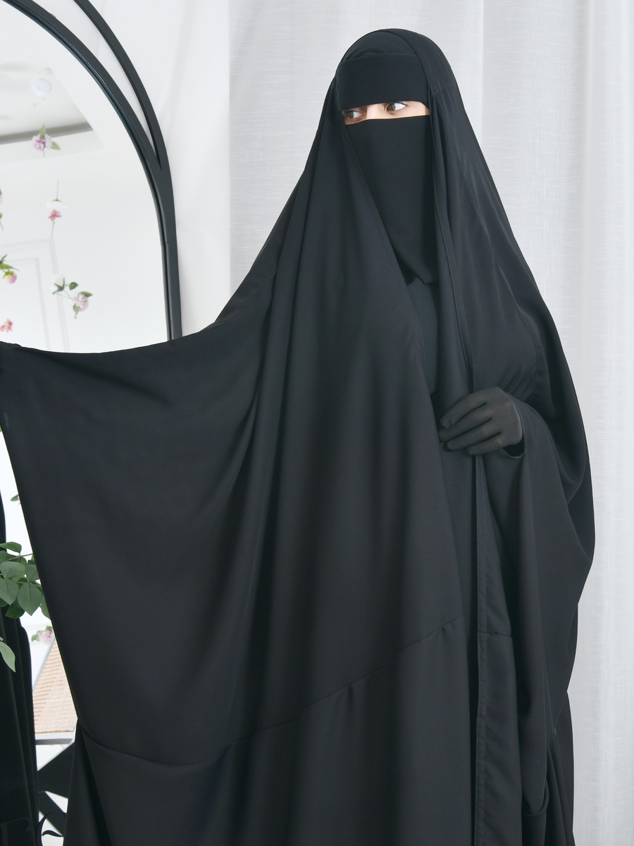 عباية غطاء رأس بنمط بشت