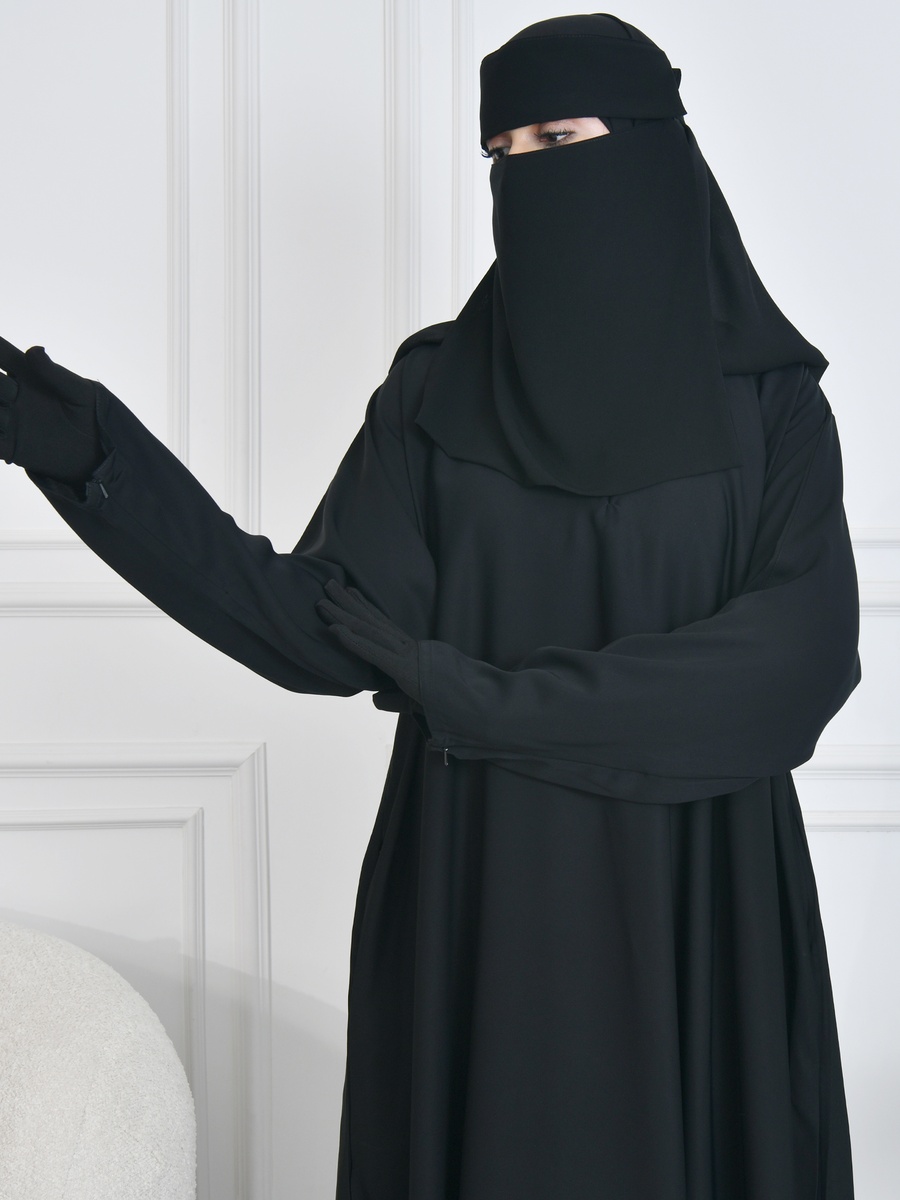 عباية سادة بسحاب مخفي