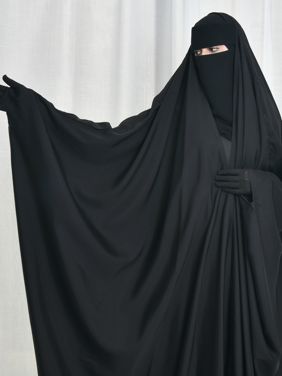 Black Butterfly-Cut Head Wrap Abaya