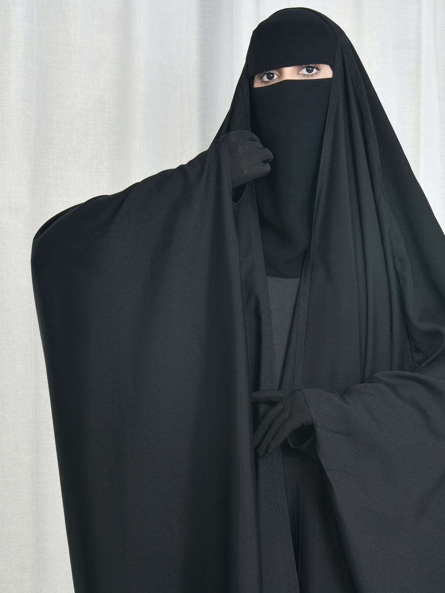 Black Butterfly-Cut Head Wrap Abaya