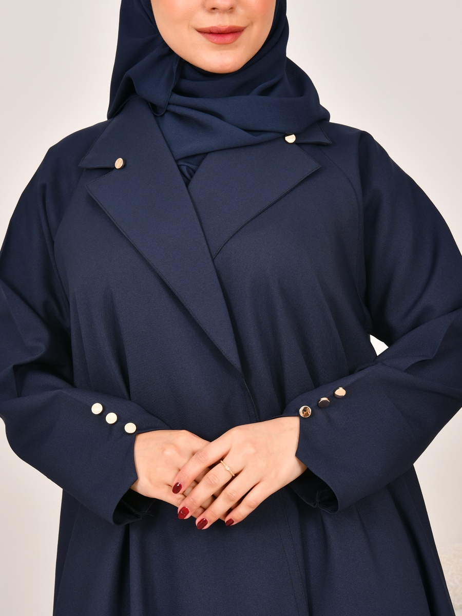 عباية رسمية بحافة واسعة وأزرار