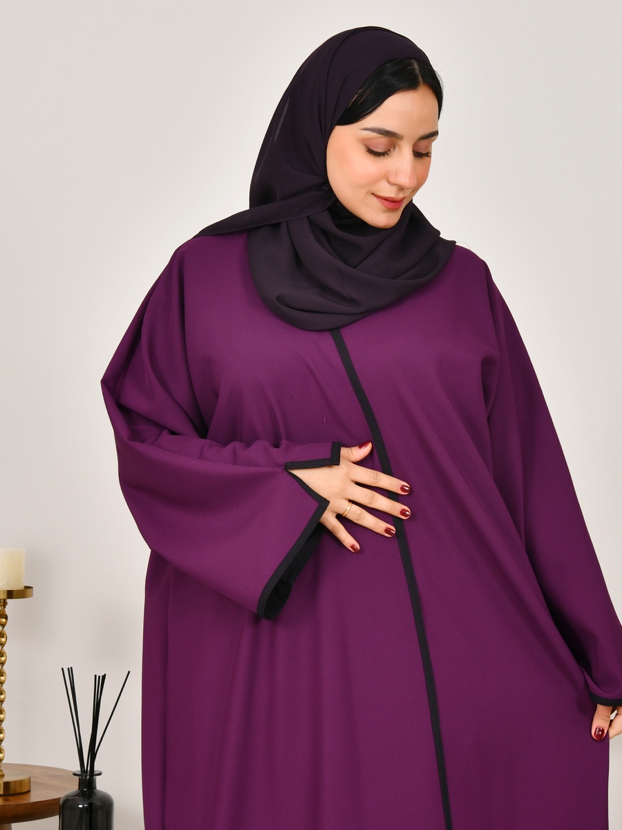 Reversible Abaya with Piping Detail