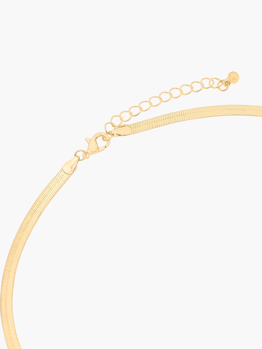 Metal Stone Embellished Pendant Necklace