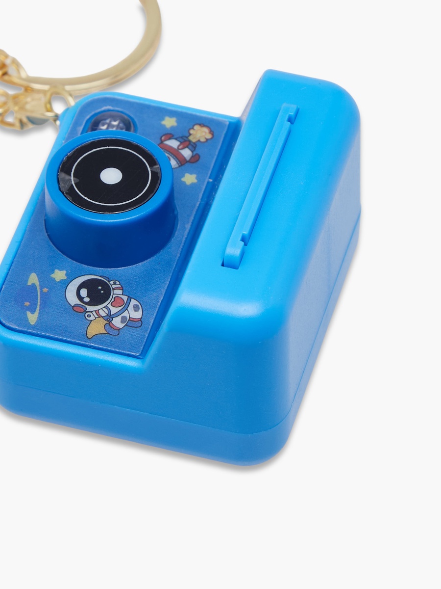 Keyring with 3D Instant Camera Accent