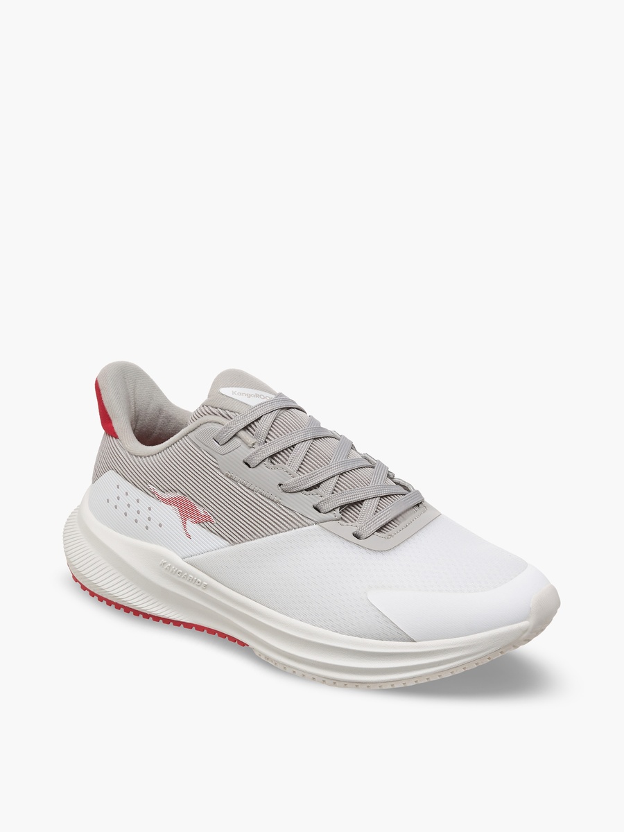 Men Lace-Up Sports Shoes