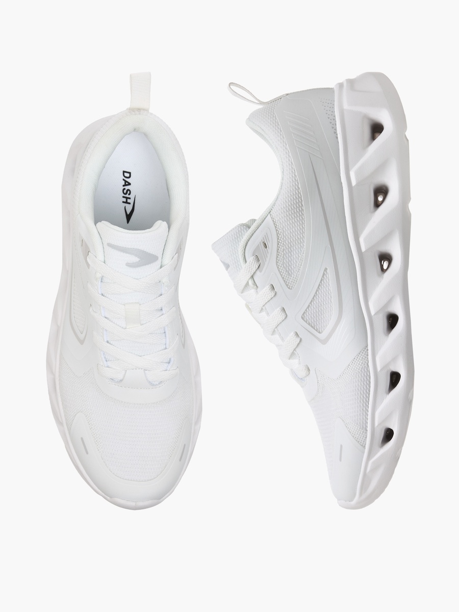 Men Lace-Up Sports Shoes