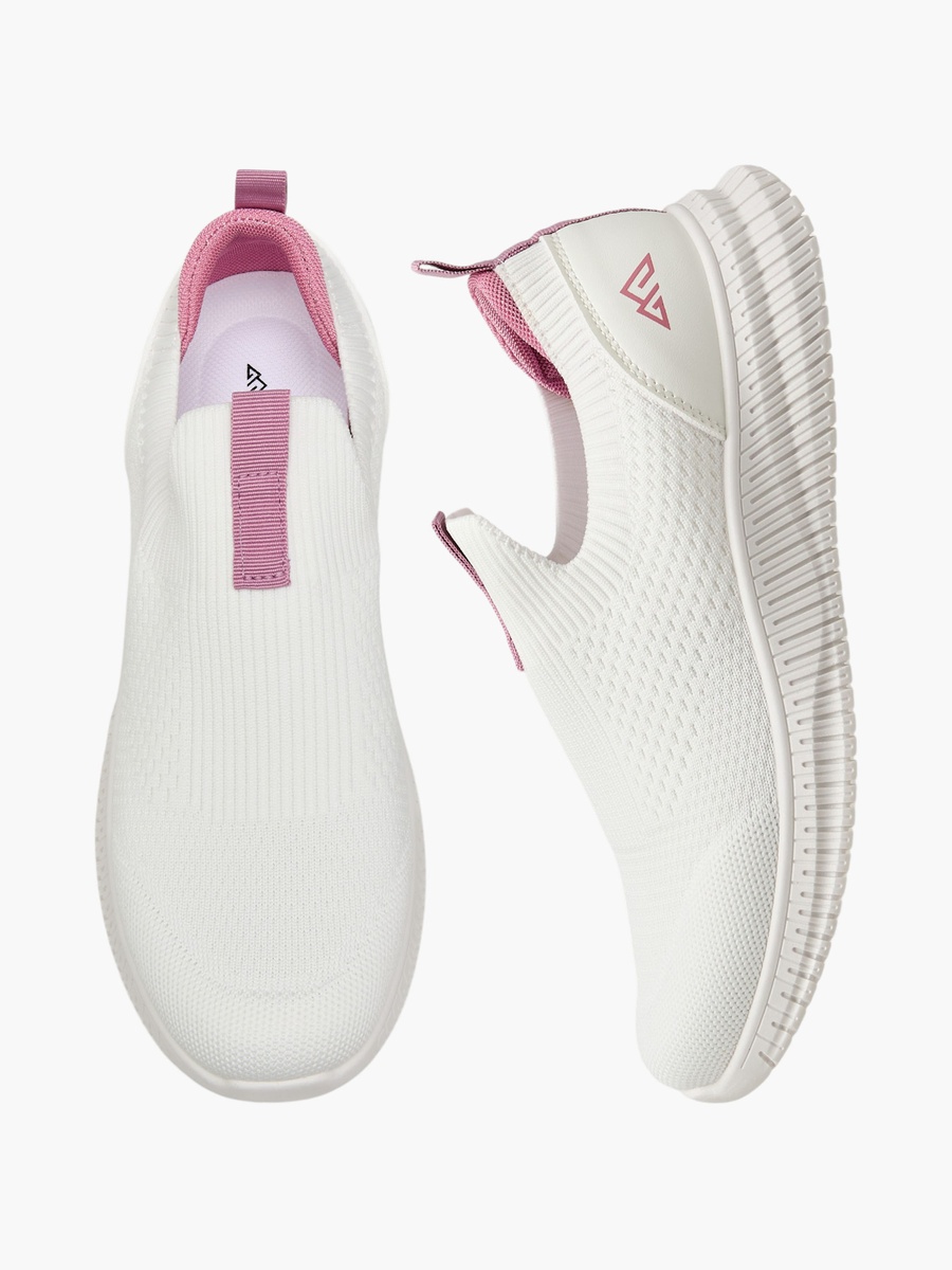 Women Slip-On Sports Shoes
