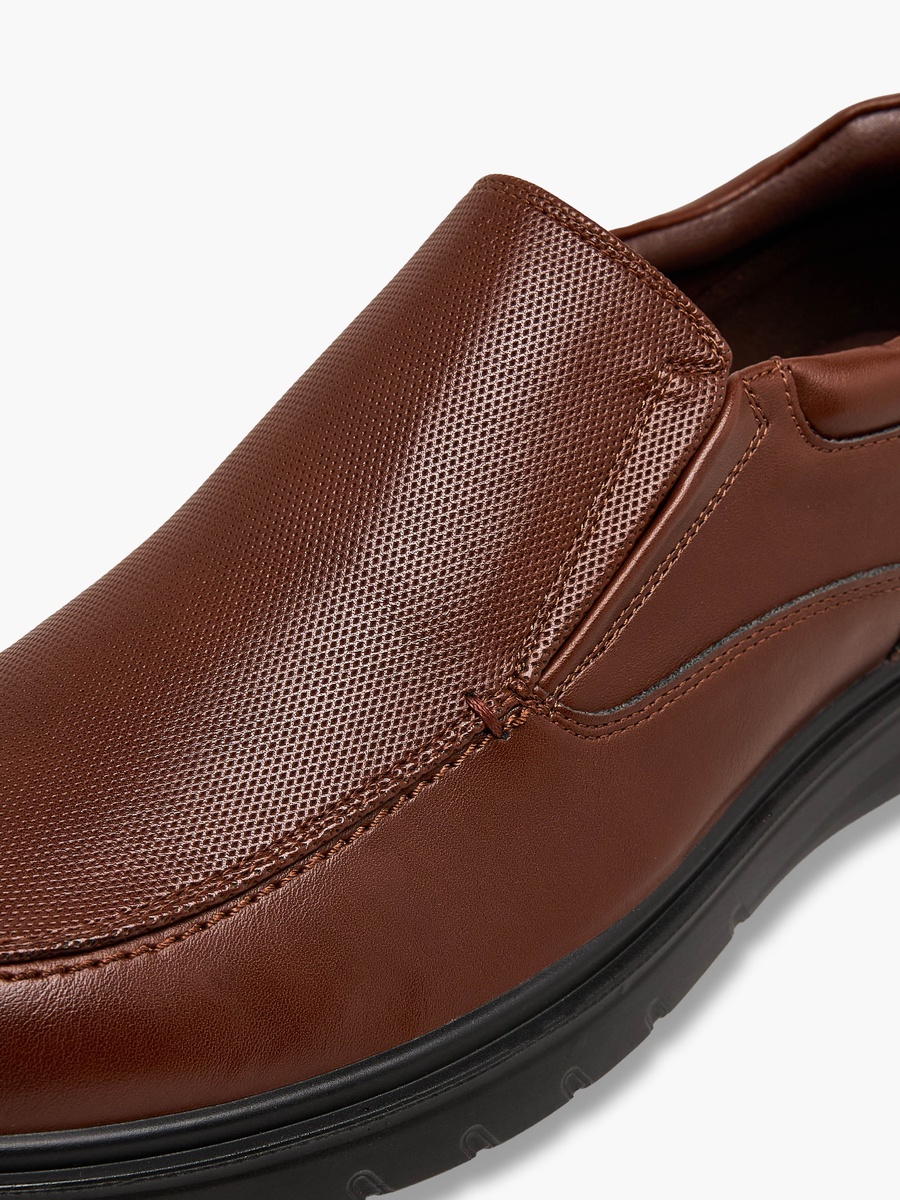 Men Slip-On Loafers