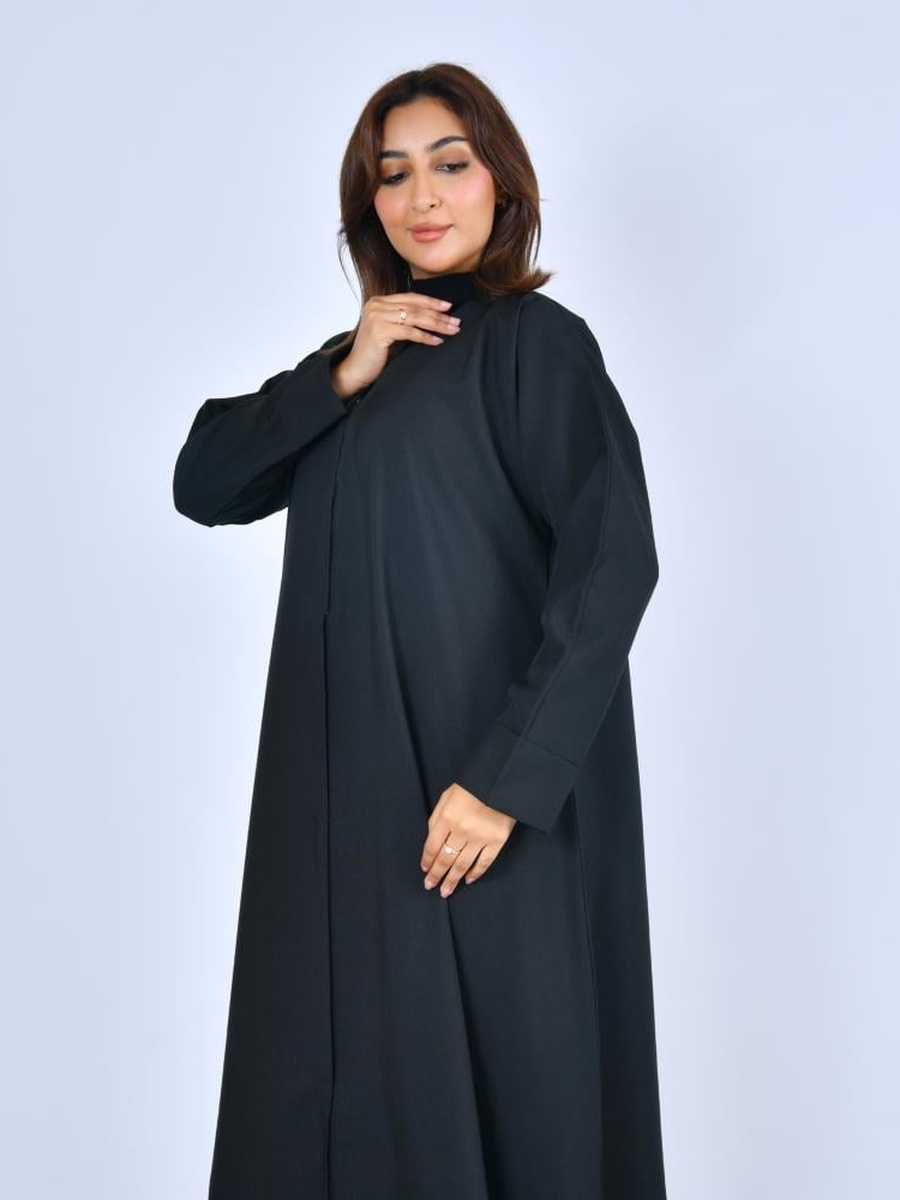 عباية سادة بأزرار كبس - أسود