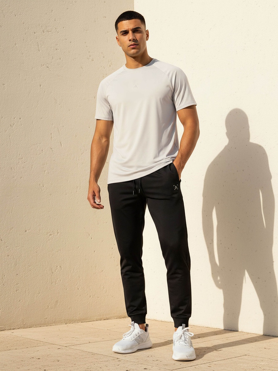 Men Performance Raglan T-Shirt