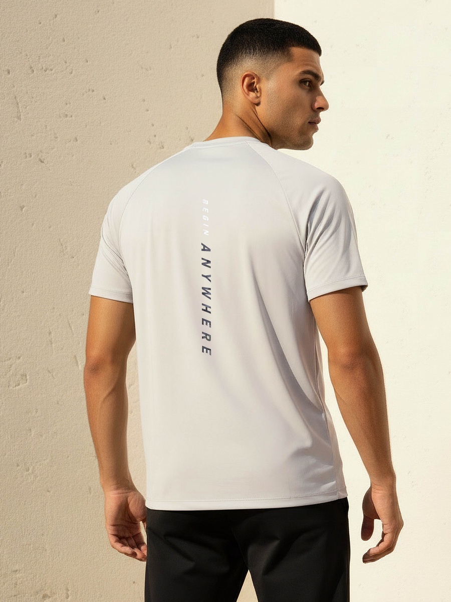 Men Performance Raglan T-Shirt