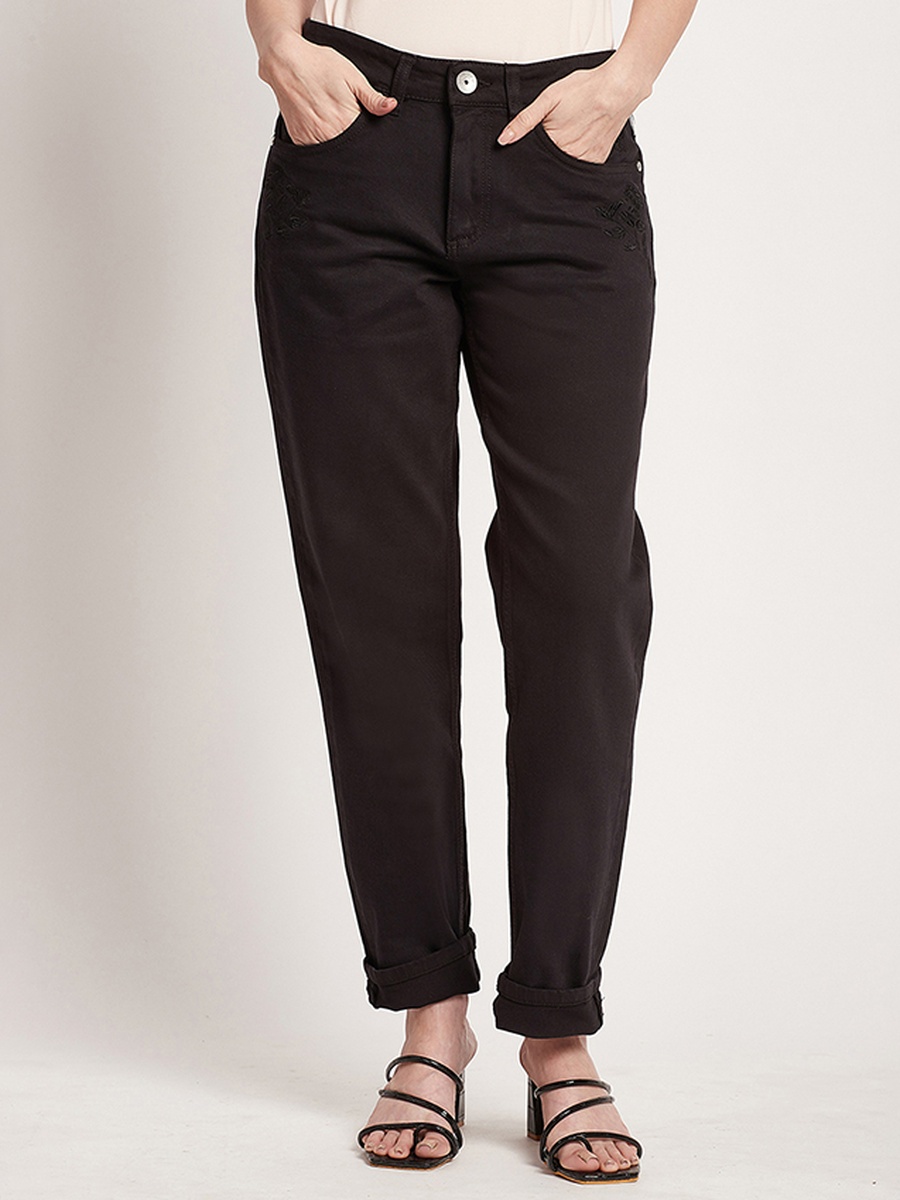 Women Black Relaxed Fit Jeans