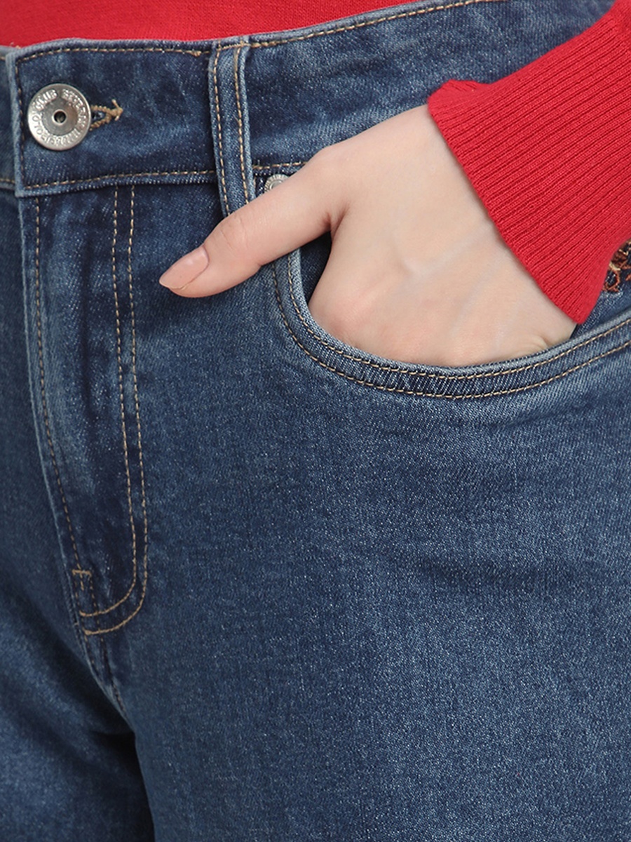 Women Dark Blue Relaxed Fit Jeans