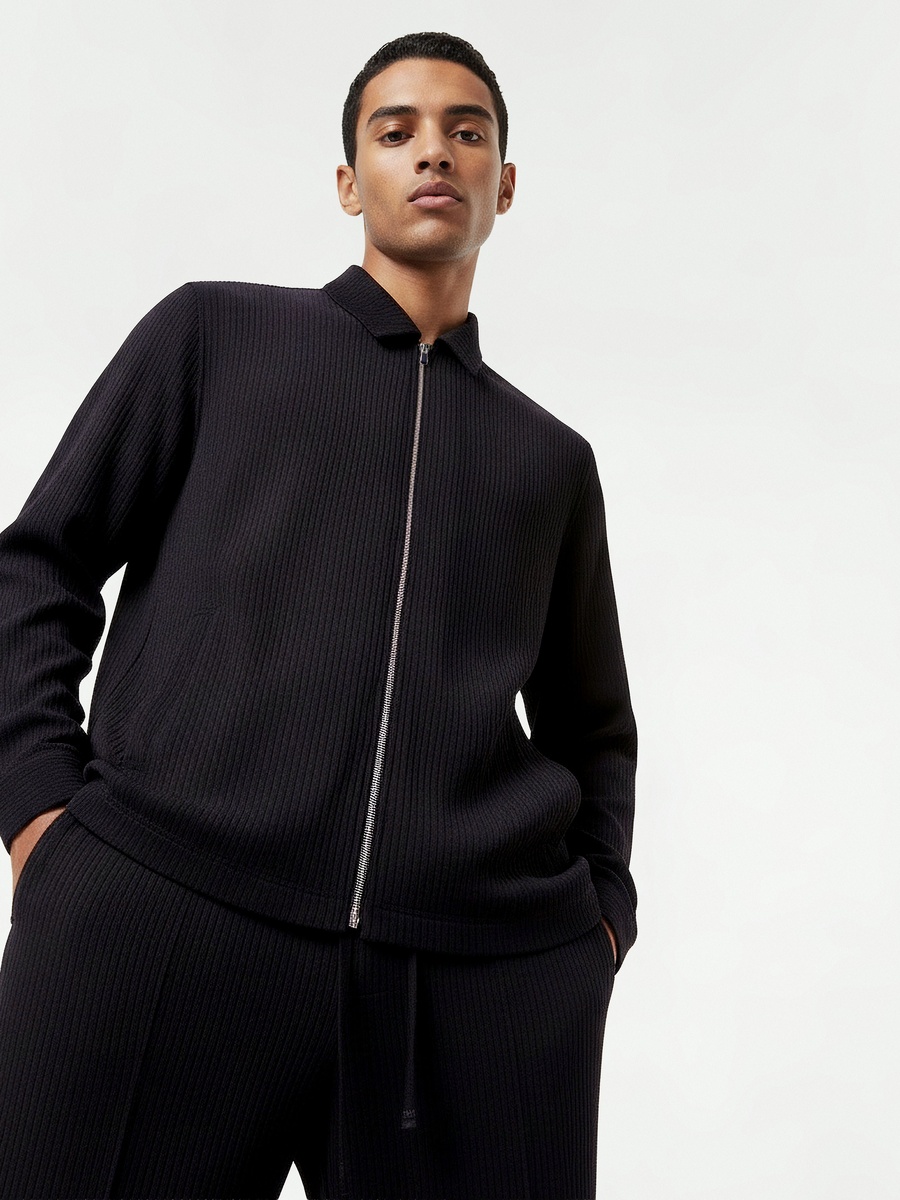 Men Regular Fit Collared Long Sleeves Crinkle Textured Shirt