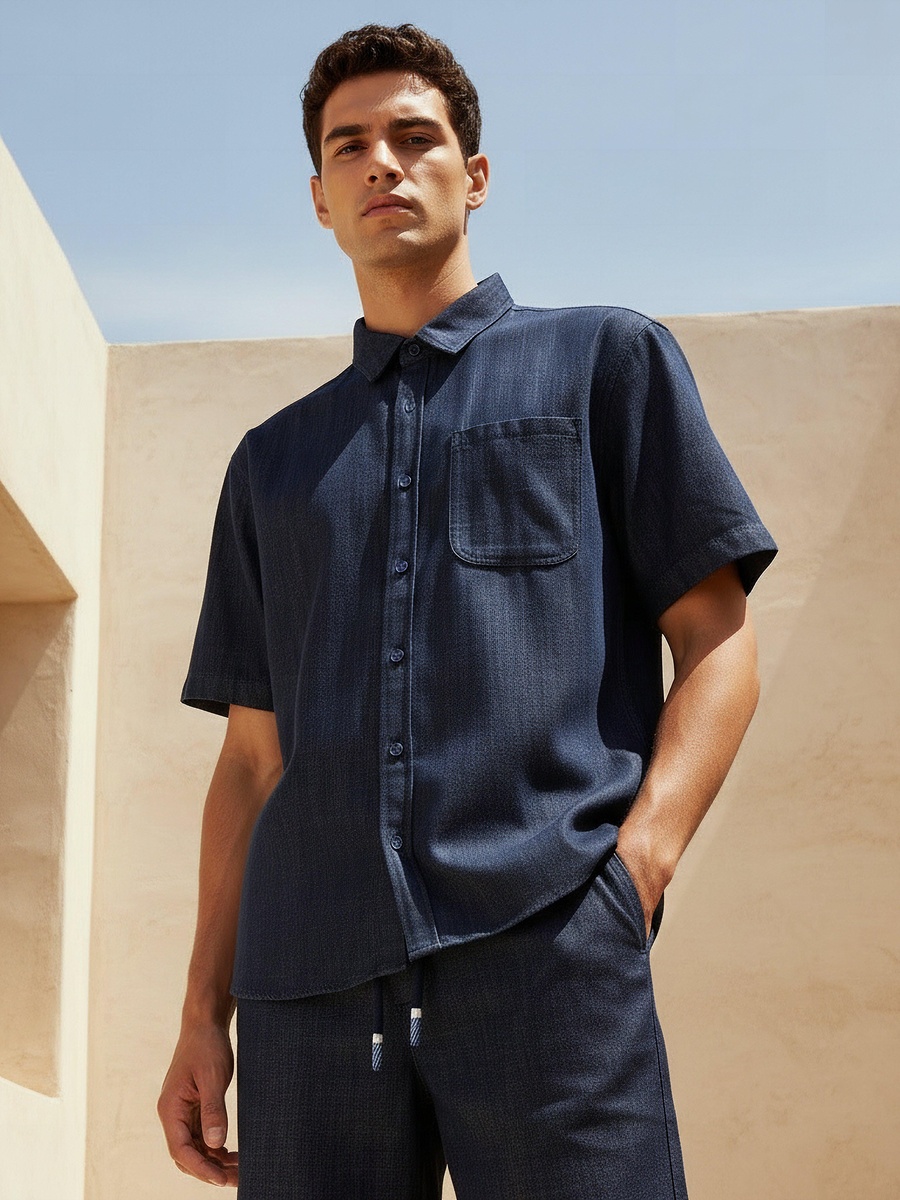 Men Regular Fit Collared Textured Denim Shirt