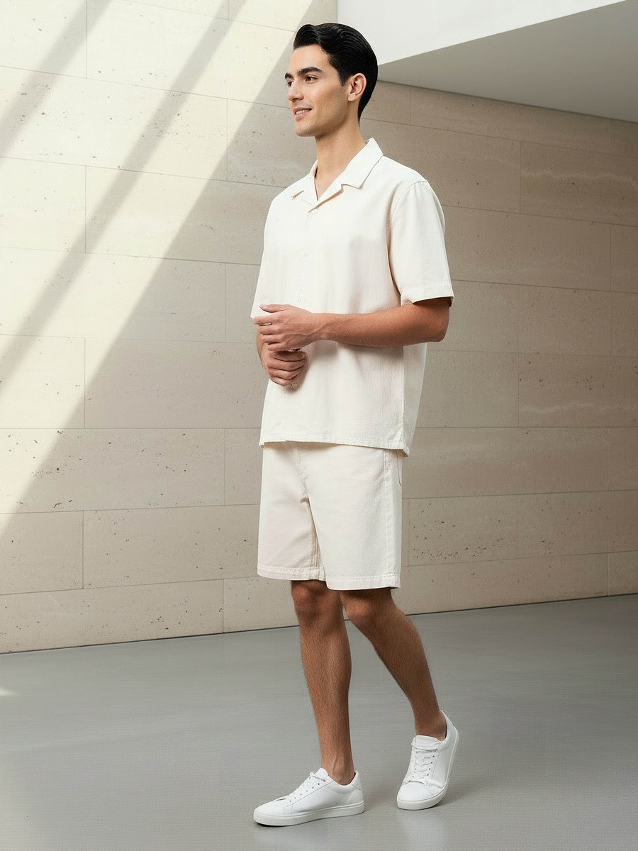 Men Regular Fit Camp Collar Short Sleeve Shirt