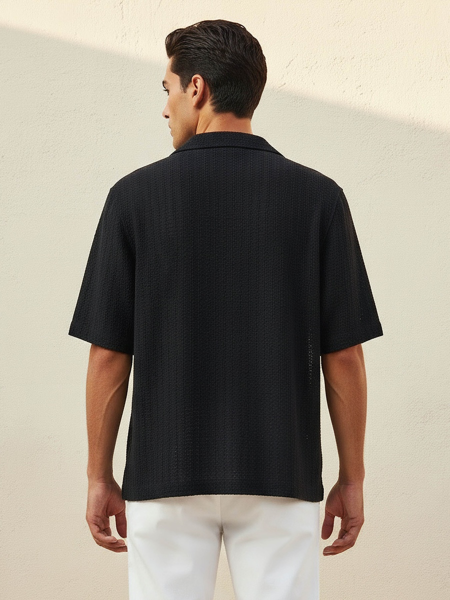 Men Regular Fit Camp Collar Textured Short Sleeves Shirt