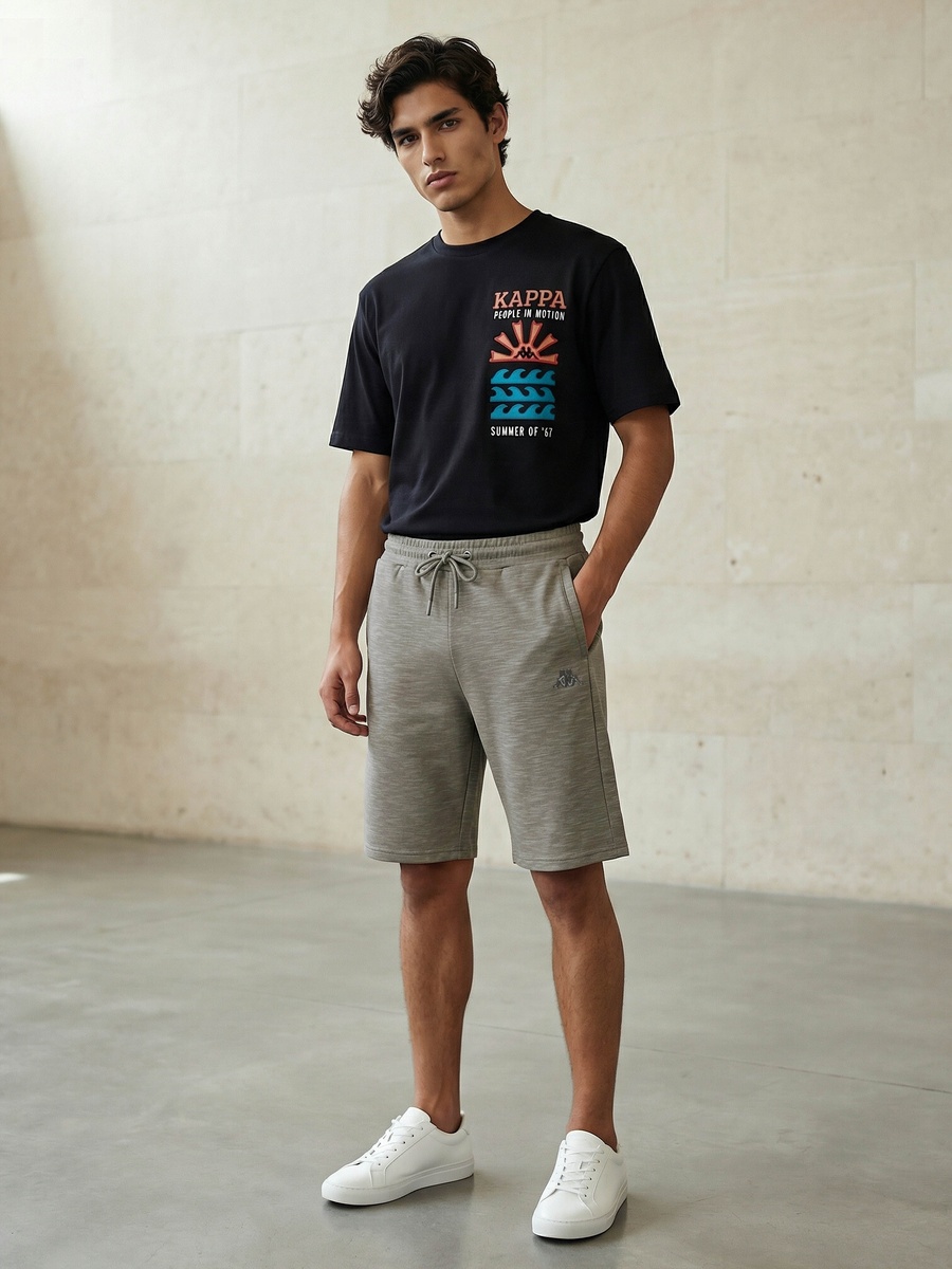 Non Stretchable Regular Fit Shorts with Pockets