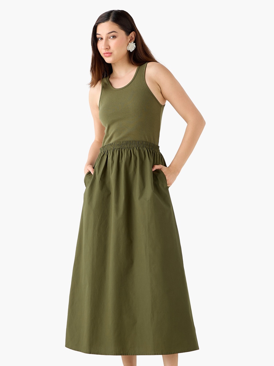 Ribbed Maxi Dress with Pockets