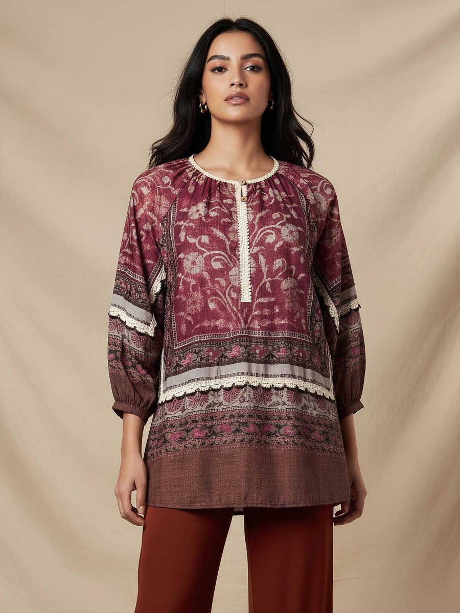 Top with 3/4 Puff Sleeves and Floral Print