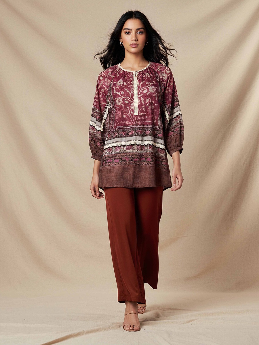 Top with 3/4 Puff Sleeves and Floral Print