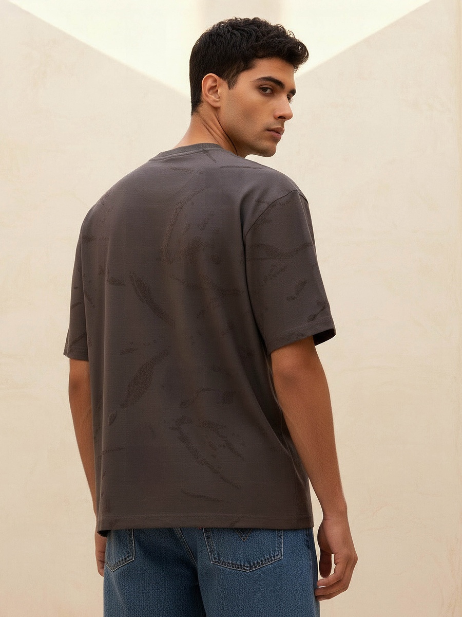 Men Regular Fit Crew Neck Short Sleeves Jacquard T-Shirt