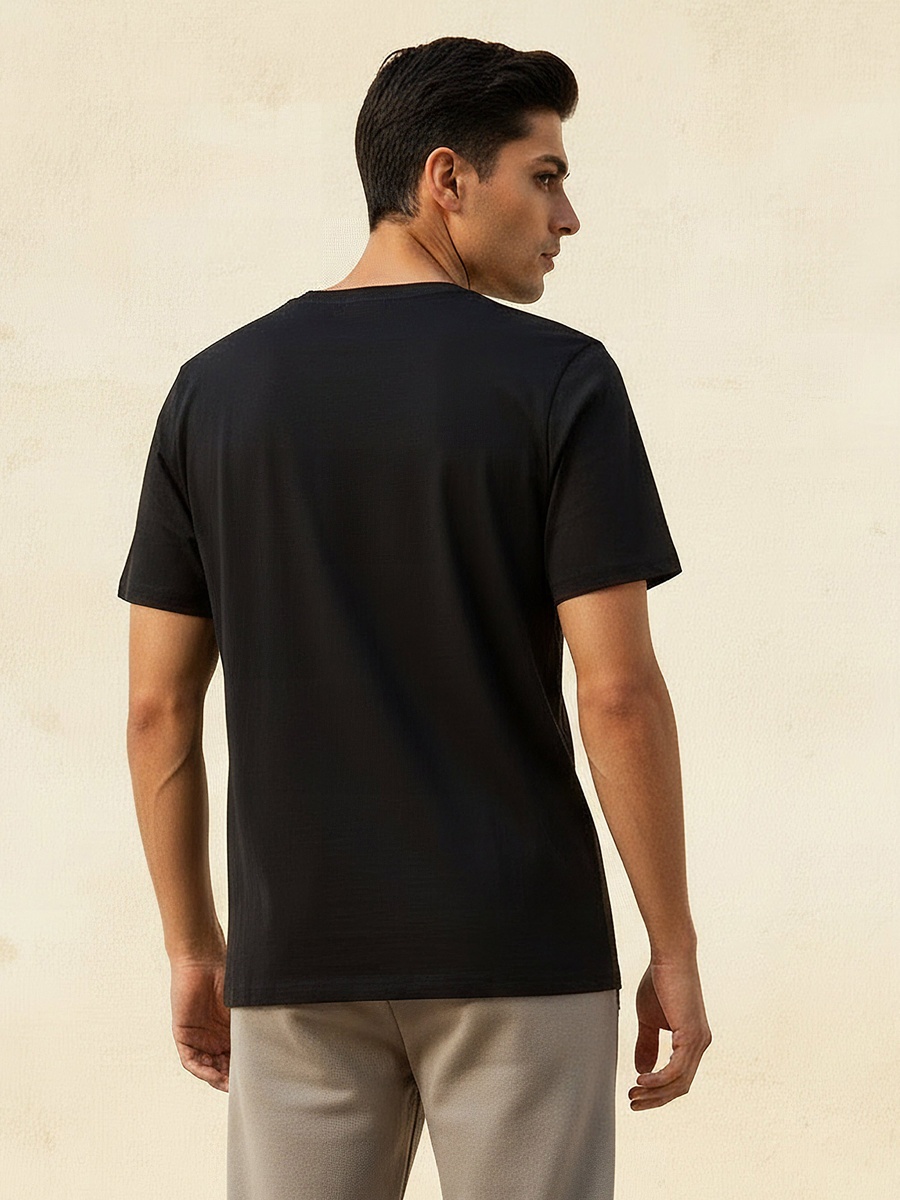 Men Slim Fit Crew Neck Short Sleeve Printed T-Shirt