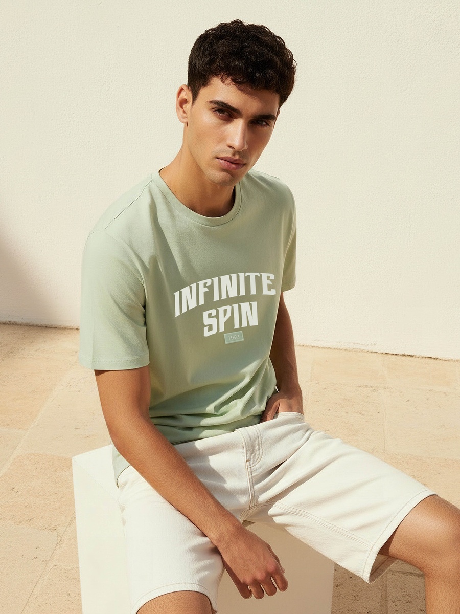 Men Slim Fit Crew Neck Short Sleeve Printed T-Shirt