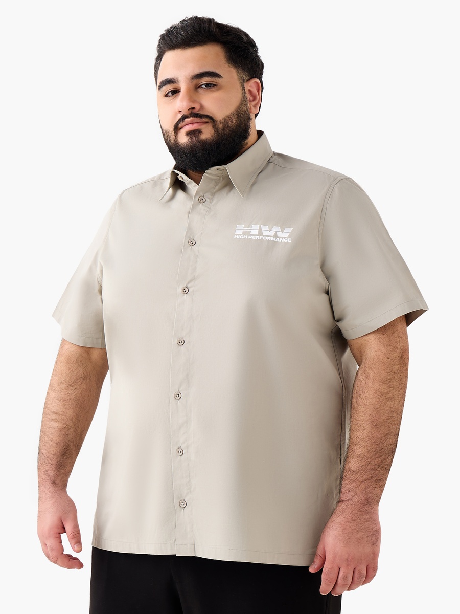 Men Regular Fit Collared Hot Wheels Print Short Sleeves Shirt