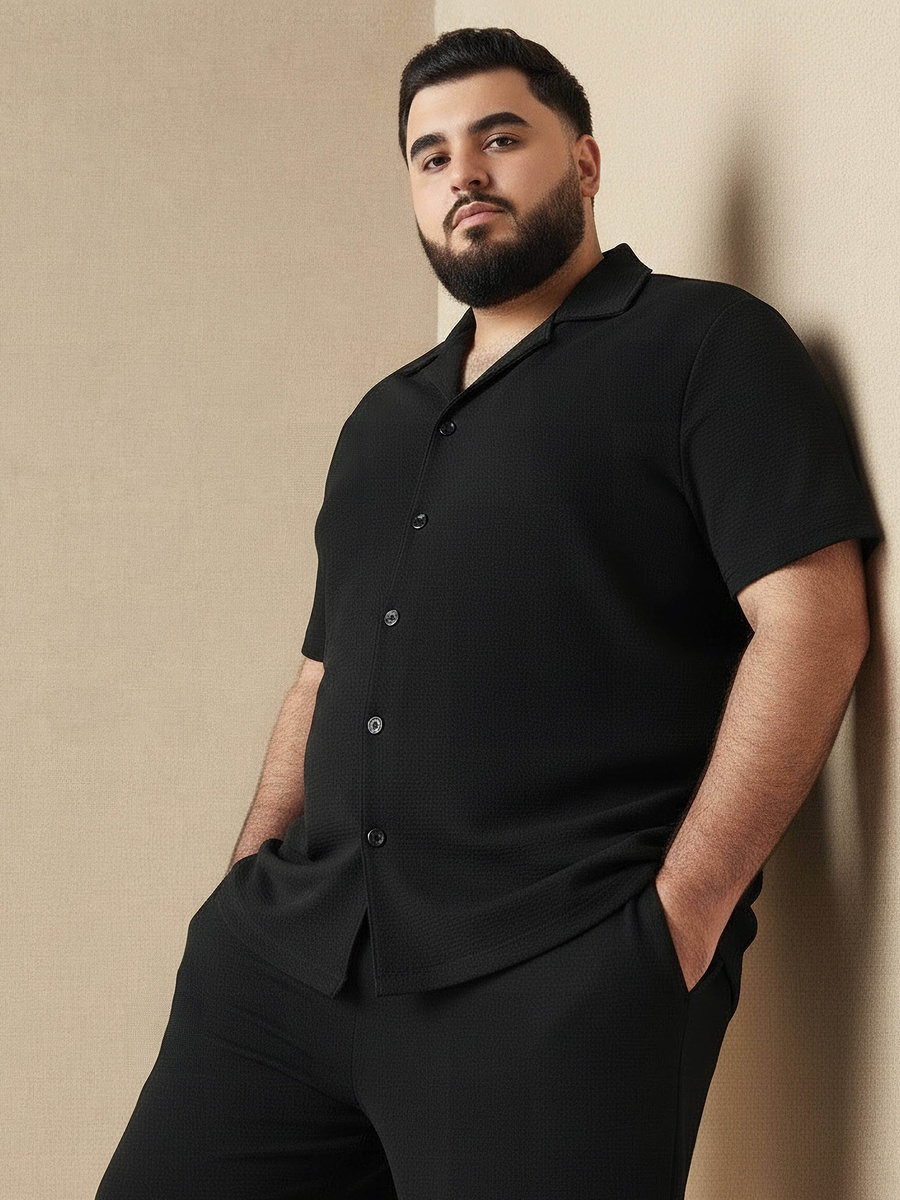 Men Regular Fit Collared Short Sleeve Shirt