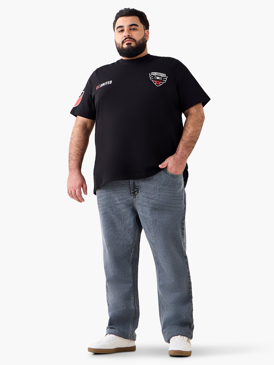 Men Regular Fit Crew Neck Short Sleeves D.C United Print T-Shirt