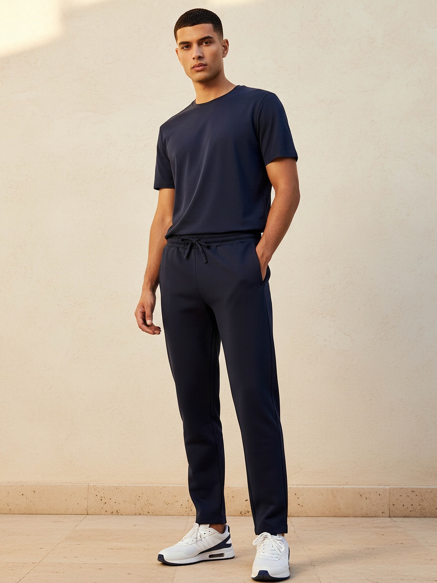 Men Regular Fit Joggers with 2 Way Stretch