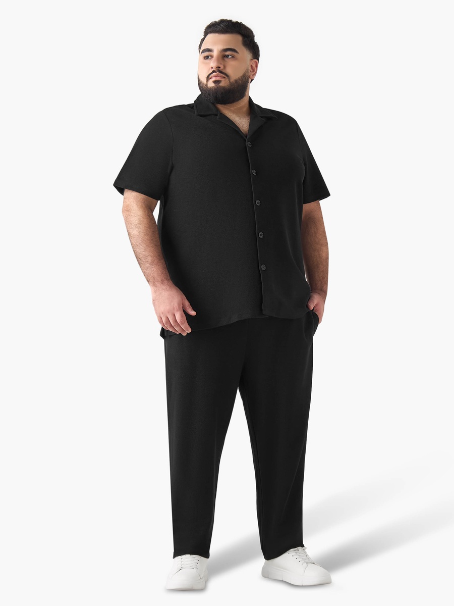 Men Regular Fit Joggers with Drawstring Closure