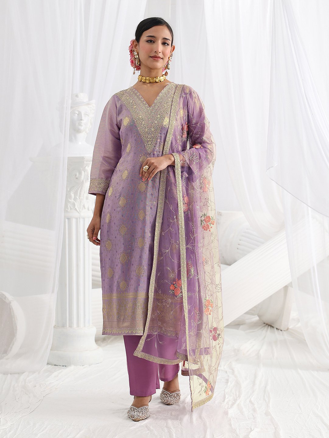 Lavender Silk Blend Straight Kurta with Trousers and Dupatta Set