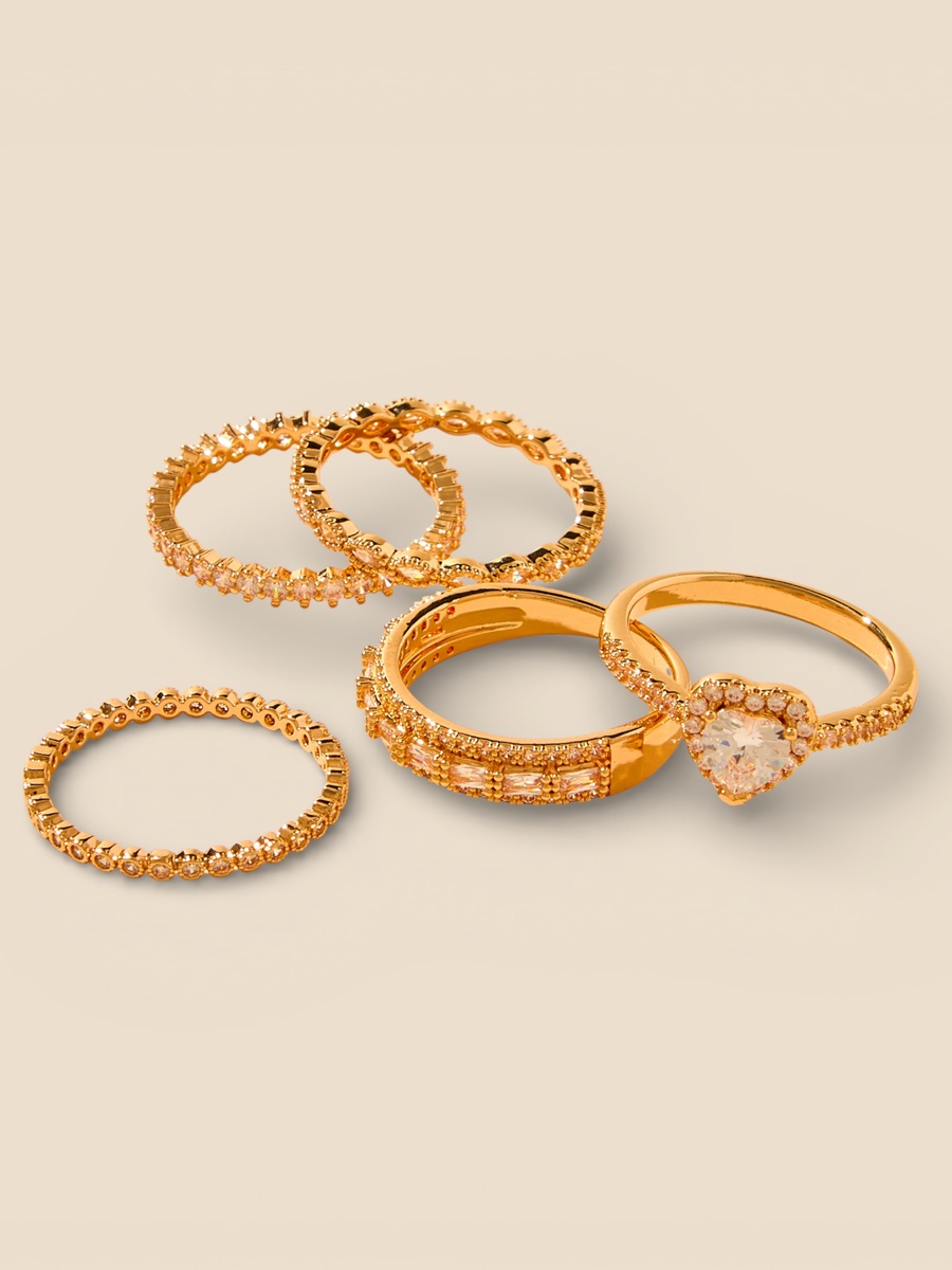 مجموعة من 5 خواتم يد مزين