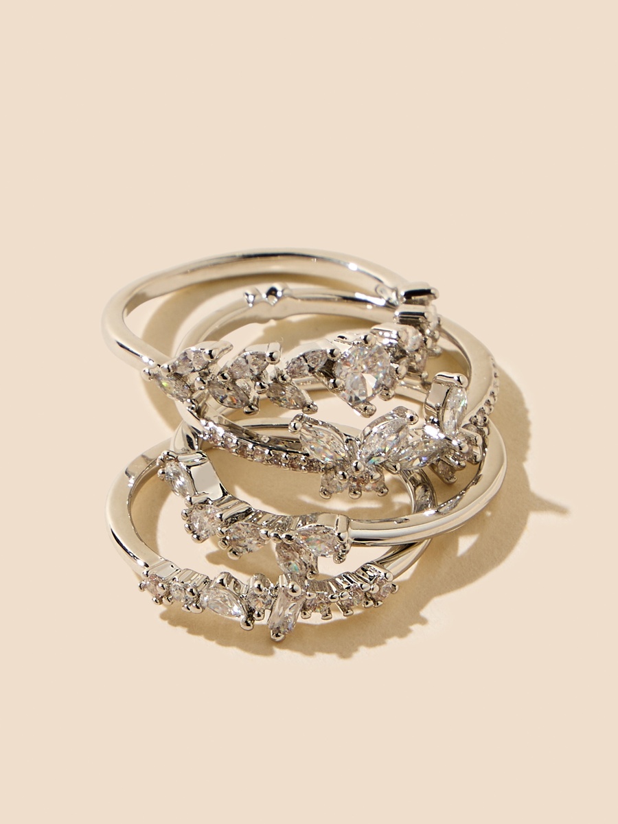 Pack of 4 - Embellished Ring