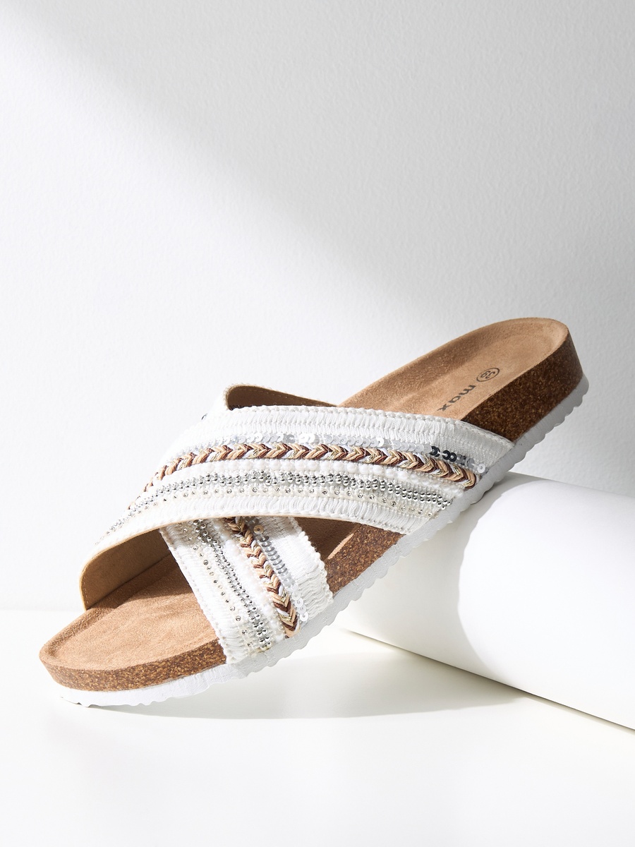 Embroidered Slip-On Flat Sandals